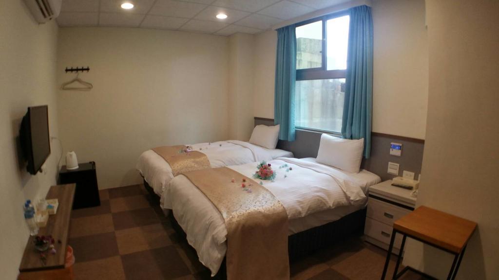 Chang Ti Metropolis Commercial Hotel Zhongli Eksteriør bilde