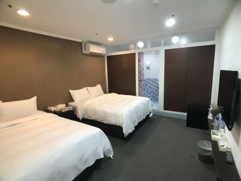 Chang Ti Metropolis Commercial Hotel Zhongli Eksteriør bilde