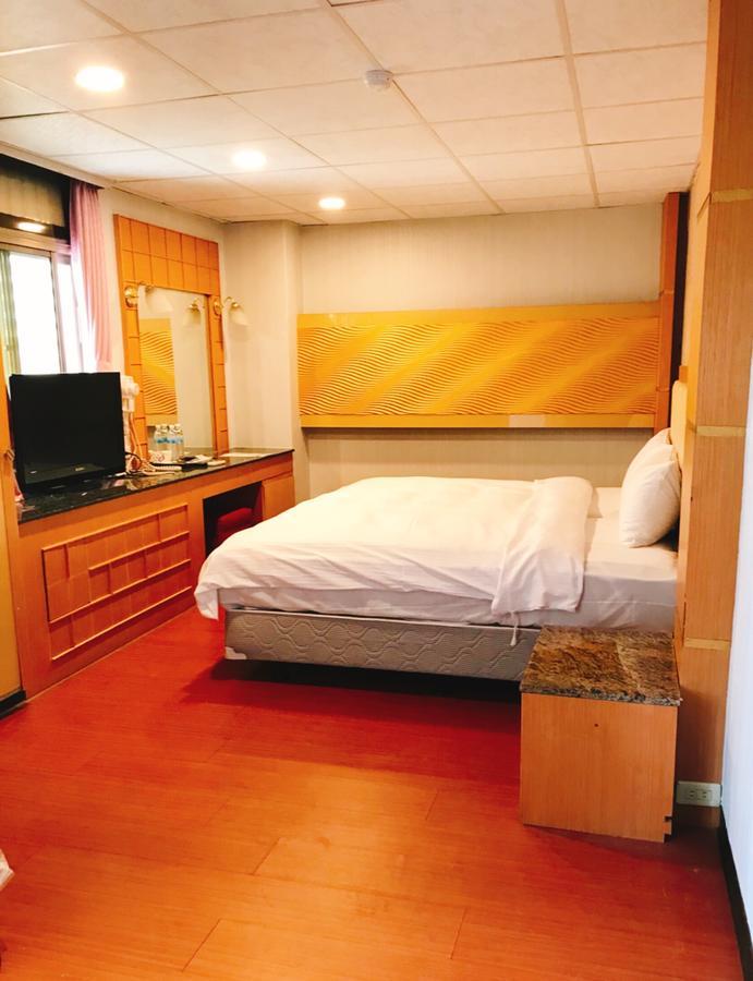 Chang Ti Metropolis Commercial Hotel Zhongli Eksteriør bilde
